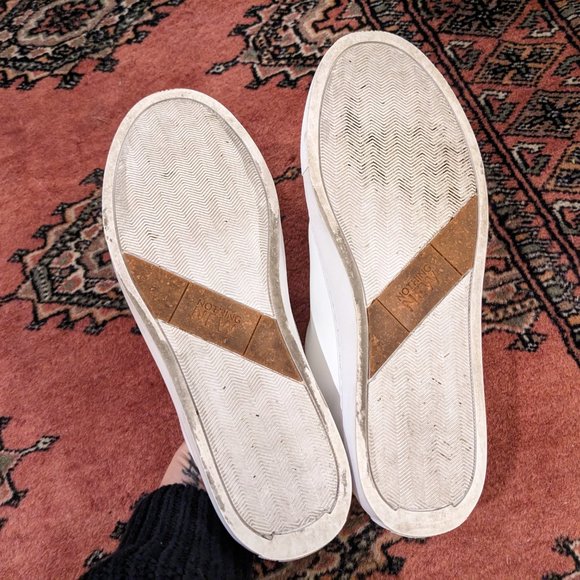 Nothing New Women's Deluxe Gold Sneaker 8.5 (fits like 8) - Picture 7 of 7